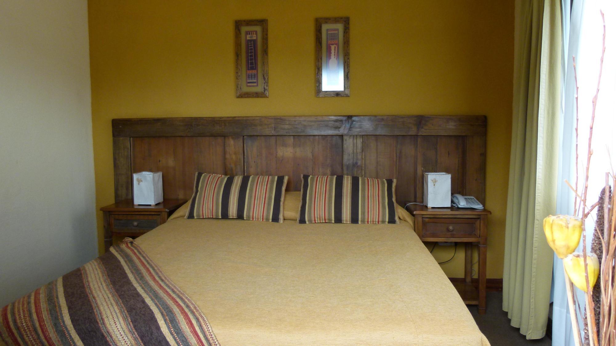 Rincon Del Calafate Hotel Exterior photo